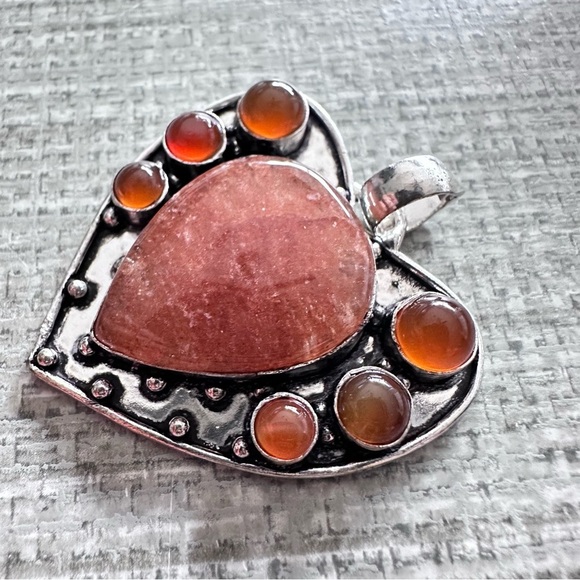 Heart Pendant Red Aventurine And Carnelian Agate Gemstones Silver Tone 3331 - Picture 2 of 9